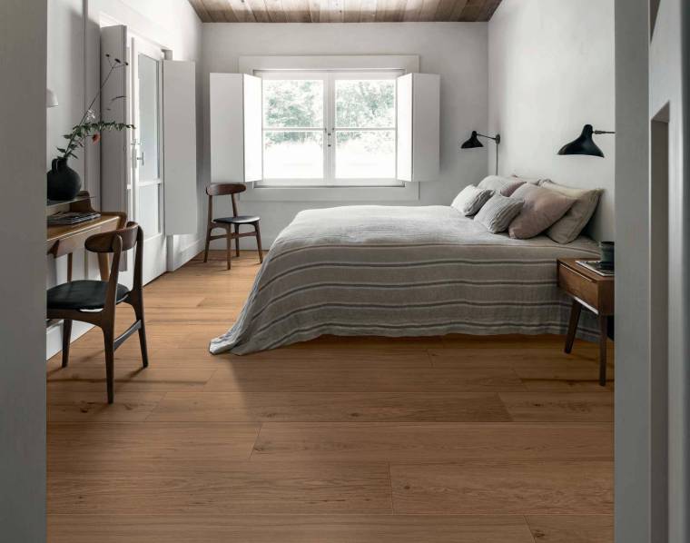 Slaapkamer met houtlook tegels van marazzi treverklife
